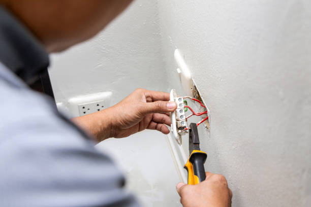 Best Commercial Electrician Services  in Siler City, NC